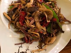 -小厨子私房菜·云南美食店