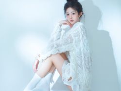 -onlygirl摄影美学馆高端定制(江滩店)