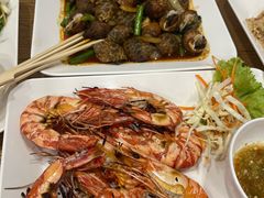 -两兄弟Song Pee Nong(2号店)