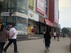 -港澳广场购物中心