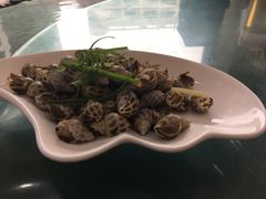 -覃记海鲜美食餐厅