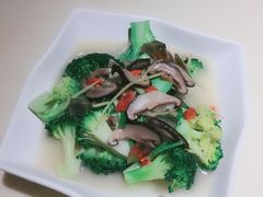 -龙记烧腊茶餐厅(常德路店)