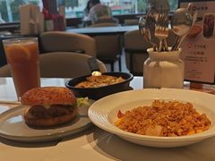 -必胜客(华南摩尔店)