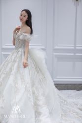 -MANLI BRIDAL婚纱