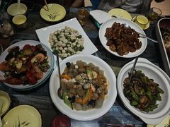 -小红鲸·海鲜餐厅(轸大路店)