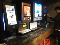 -第三空间·趣味桌游·轰趴.室内CS.剧本杀(大武汉1911店)