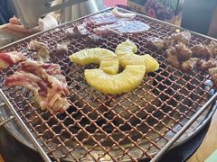 -合易泓烤肉·海肠捞饭(火车站店)
