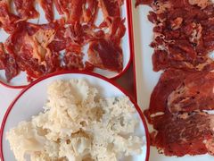 -毛辣果·贵州红酸汤牛肉火锅(西单店)