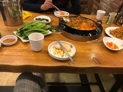 -喇喇排骨火锅·传统韩式脊骨汤(望京西园总店)