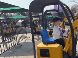 -季高兔窝窝亲子园(上海薰衣草公园店)