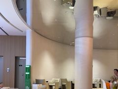 -涨巢·潮玩水疗局