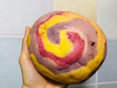 -焙丽拾光(麦凯乐直营店)