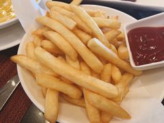 -WOLFGANG PUCK KITCHEN & BAR(迪士尼小镇店)