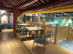 -傣家寨花园主题餐厅