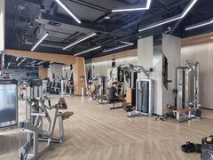 -威克健身游泳(万菱汇店)