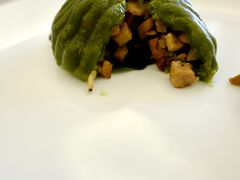 咸味青团-荣轩(新荣记环球金融中心店)