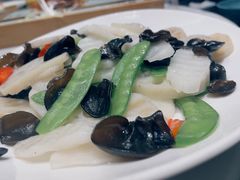 -荷塘秋月·本帮江浙菜(国权路店)