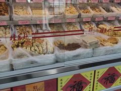面包甜点陈列柜-桂香村(护国寺店)