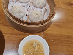 -乐忻皇朝(上海中心大厦店)