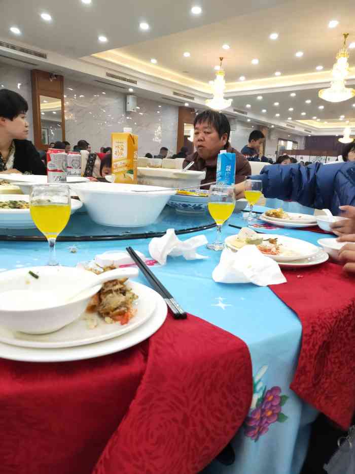 金鲤鱼大酒店(渭塘店)-"今天带朋友来吃夜宵找了一个经理孙总定的这.