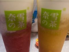 -奈雪的茶(湖滨银泰in77C区PRO店)