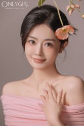-onlygirl摄影美学馆高端定制(江滩店)