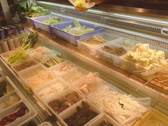 自助取餐区-成都你六姐·牛肉冒菜(上海环宇荟店)