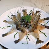 南宁首家罗氏虾主题餐厅 捞活虾真快乐[加油][加油]