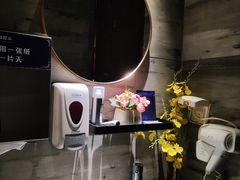 -K+全国连锁KTV(绿地缤纷天地店)