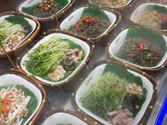 -头上红煨盐鸡·非遗院子餐厅