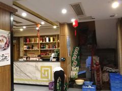 -唐师傅湘西名菜馆(武陵路店)