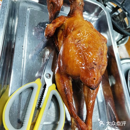 荣记饭店(中发西路店)