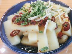 -小椒羊.羊肉粉 龙虾 羊肉串(新地旗舰店)