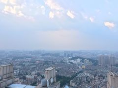 -景月阁空中食府(希尔顿酒店)
