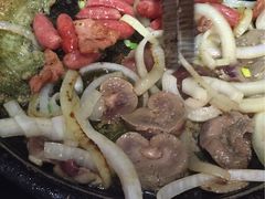 -韩红石板肉(范西路店)