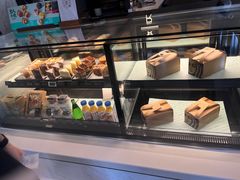 -星巴克臻选(深圳龙华红山天虹店)