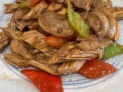-巢香扣肉馆
