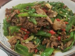 -湖南人家湘菜馆(镇江路店)