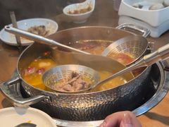 -来龍儿鲜切牛肉自助老火锅