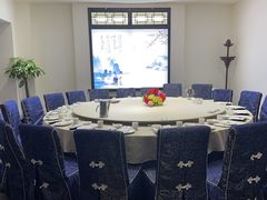 -鸭王烤鸭店(三里河店)