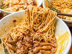-李与白包子铺(桐梓林店)
