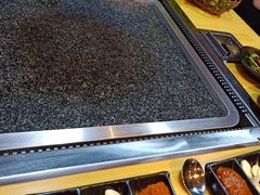 -小黑猪石板烤肉(皇冠花园店)