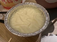 招牌双皮奶任意配-广信牛奶甜品世家(台东店)
