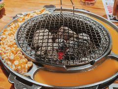 -青瓦炭韩潮烤肉(花园道店)