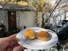 -喵屿·大理花园猫咖