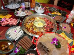 -谭鸭血老火锅(远大购物广场店)