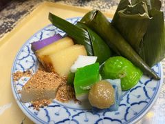 -莫定标娘惹糕点