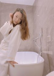 -香港倾城国际·美容美体中心