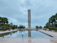 -亚龙湾中心广场