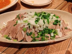 怱烤牛舌-玛格萝妮比萨屋(陆家浜路店)